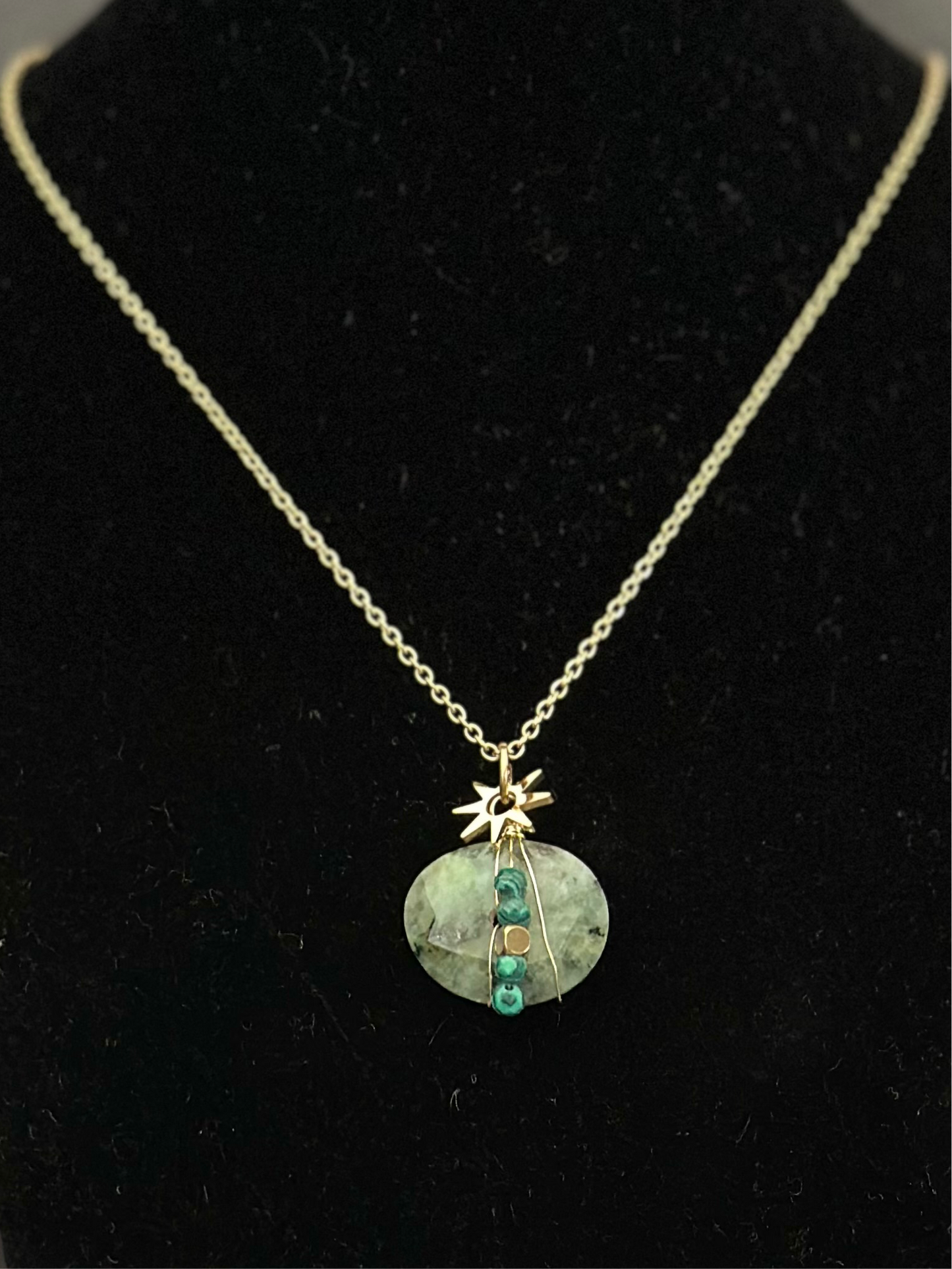Collier Iris pierre naturelle turquoise africaine