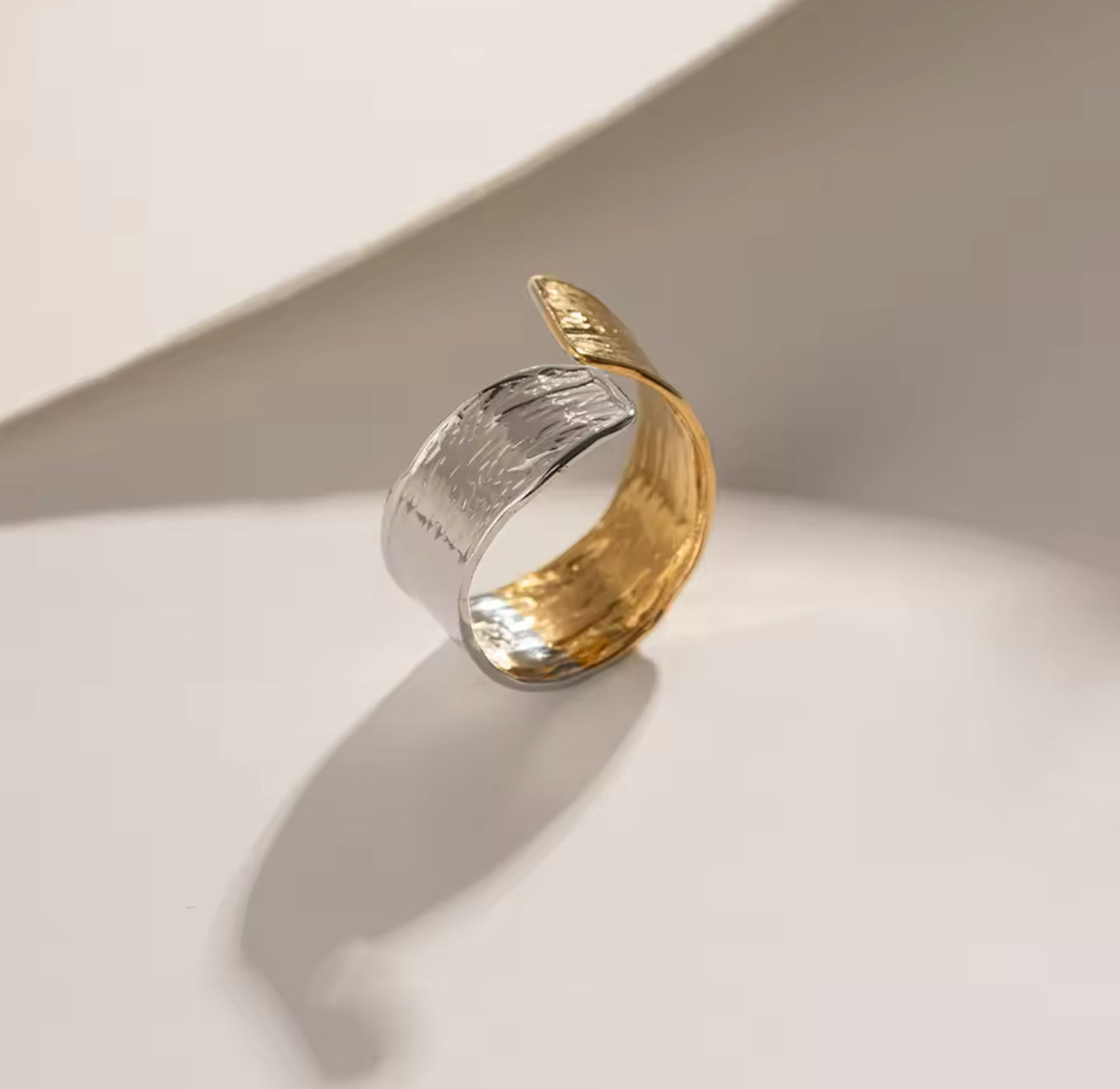 Bague Elia dorée et argentée asymétrique