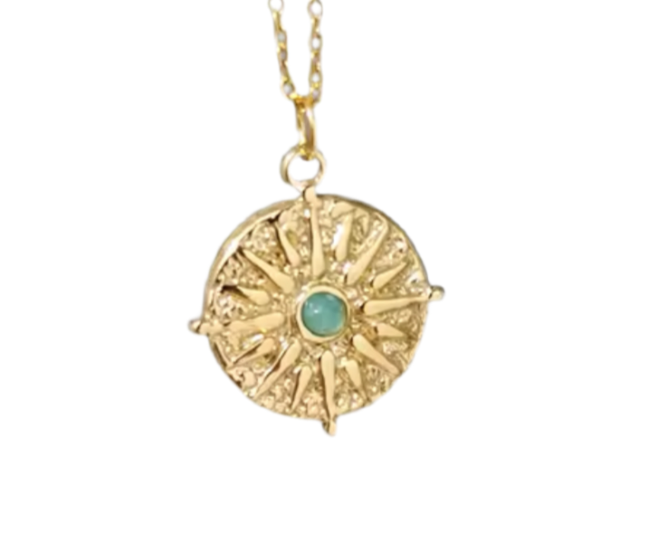 Collier Bruna pendentif rond soleil et pierre naturelle verte