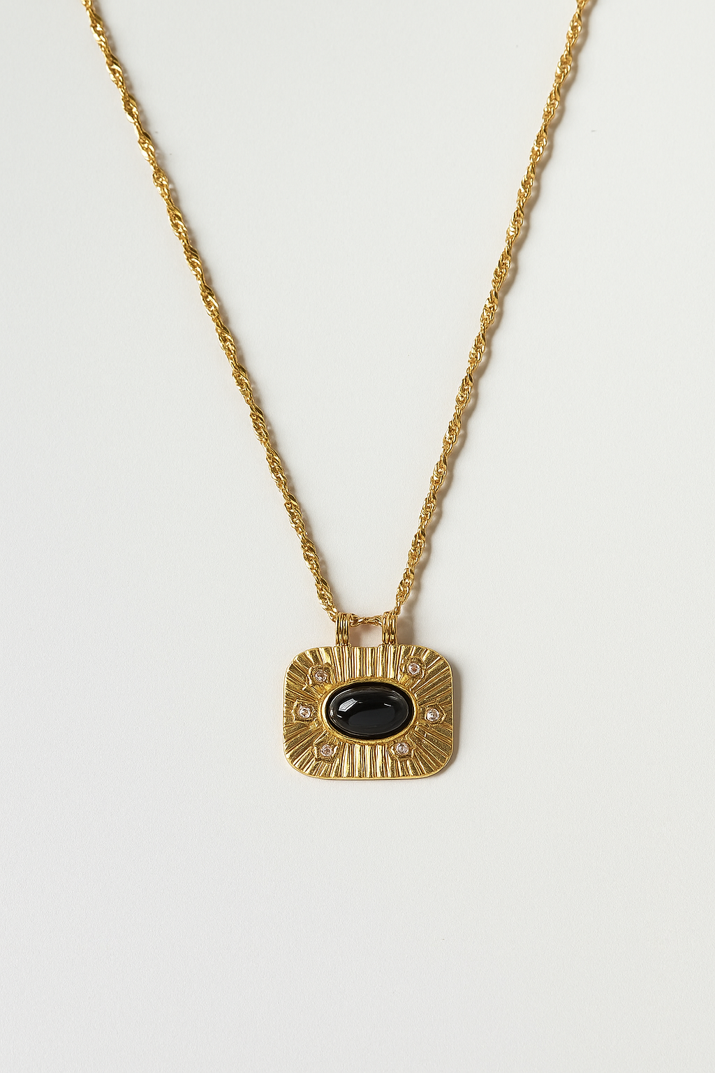 Collier Lou acier inoxydable doré et pendentif pierre naturelle
