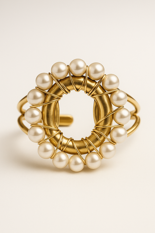 Bague Esme doré et cercle perles