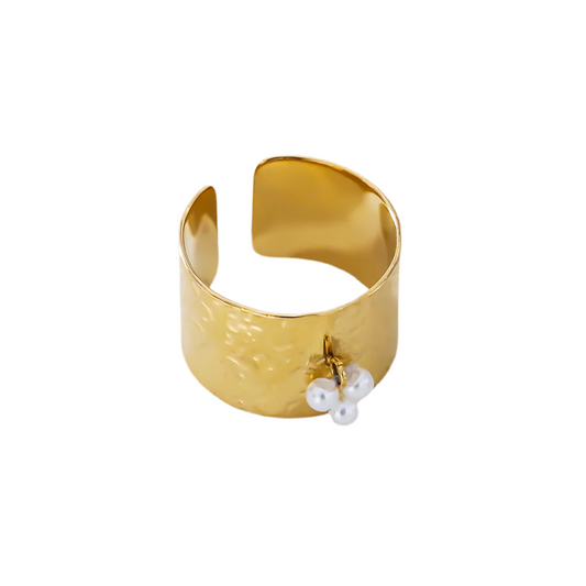 Bague Jody doré breloques perles blanches - ajustable